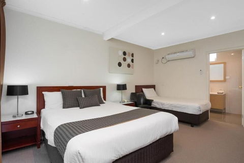 New Crossing Place Motel & Apartments - Accommodation Asia 1
