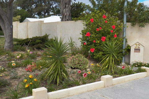 The Spanish Lodge And B&B - Accommodation Asia 7