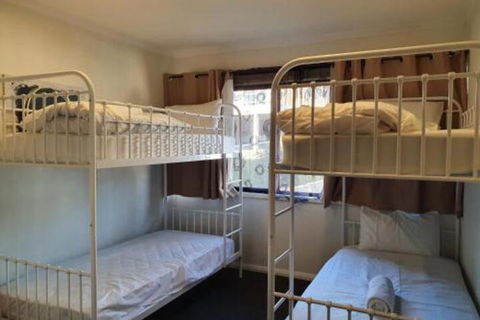 Kirwan Apartments 9 - Accommodation Asia 5
