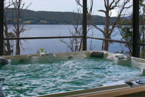 Esperance Landing - Essentially Tas - Accommodation Guide 2