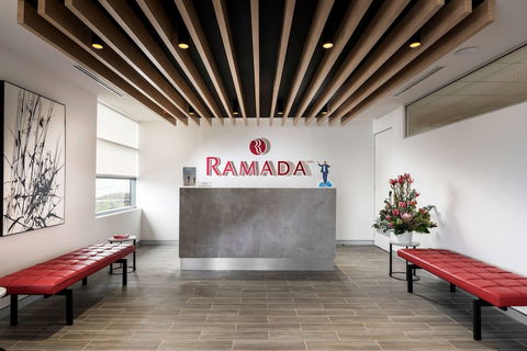 Ramada VetroBlu Scarborough Beach - Accommodation Asia 6