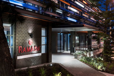 Ramada VetroBlu Scarborough Beach - Accommodation Asia 0