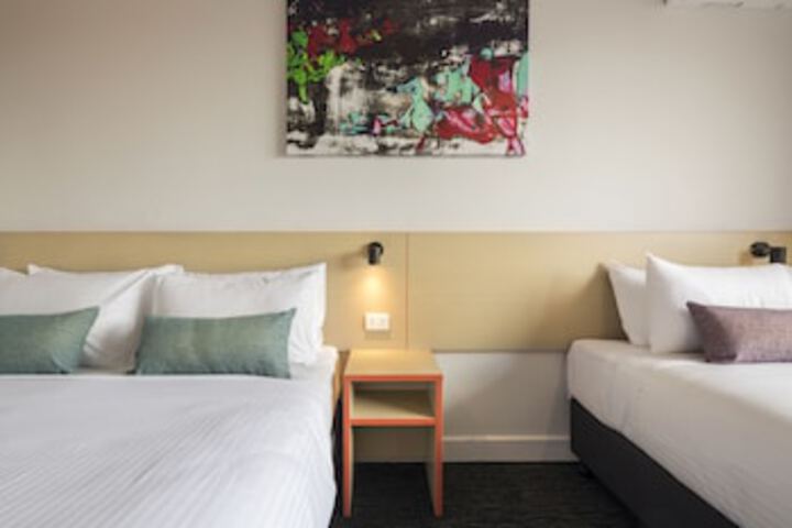 Yagoona West ACT Accommodation Guide