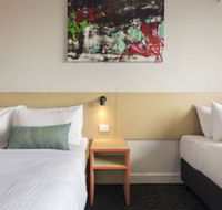 Nightcap at Hume Hotel - Accommodation Asia