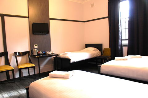 Royal Hotel Ryde - Accommodation Asia 5