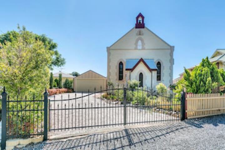 Willaston SA Accommodation Asia