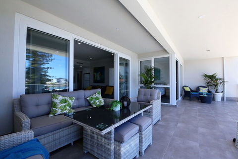 Marina Views At Mindarie Marina - Accommodation Asia 2