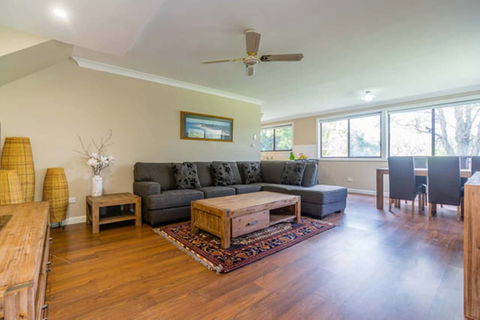 Kookaburra Retreat - Accommodation Asia 2
