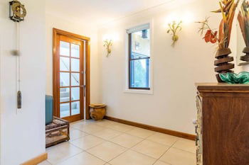 Berowra Heights NSW Accommodation Asia