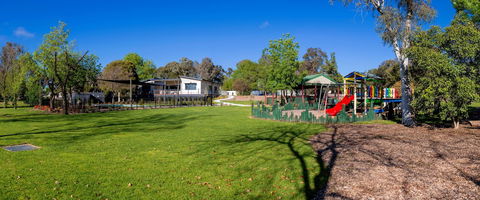 Albury Gardens Tourist Park - Accommodation Guide 6
