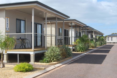 Sundowner Cabin And Tourist Park - Accommodation Asia 0