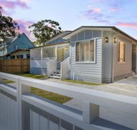 Margarets Hamptons Cottage - Accommodation Guide