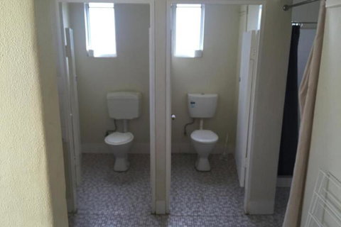 Accommodation At Isa - Accommodation Guide 3