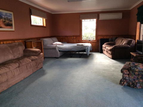 Our Cottage - Accommodation China 4