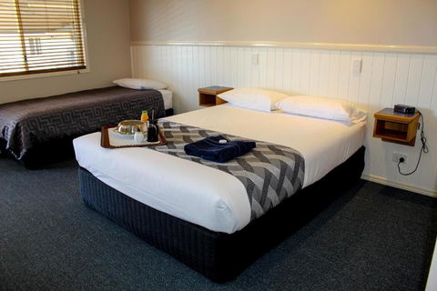 Dirranbandi Motor Inn - Accommodation Guide 1