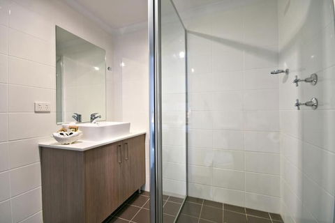 The Aberdeen Motel - Accommodation Asia 5