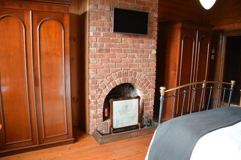 Portarlington Vicarage - Accommodation Asia 0