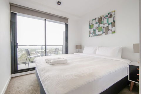 Wisdom Apartments In Doncaster - Accommodation Asia 5