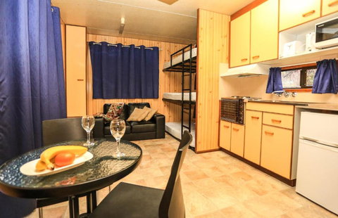 Getaway Tourist Park - Accommodation Guide 3