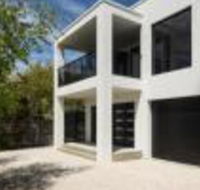 Pearl Hawley Beach - Accommodation Guide