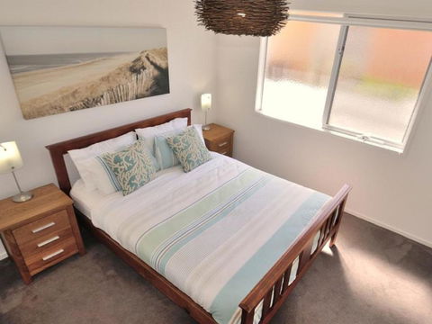 Island Daze Surf Beach Phillip Island - Accommodation Guide 2
