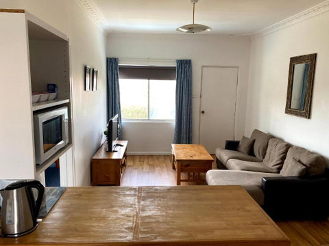 Waldeck Heights - Accommodation Guide 6