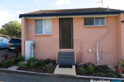 Beachside Rest - Accommodation Guide 0