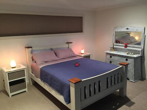 Paradise By The Bay - Accommodation Guide 3