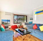 Sandy Toes Beach House Jervis Bay 2min to Beach - Accommodation Asia