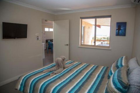 Peoples Park - Accommodation Asia 6
