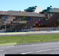Snow Gate Motel and Apartments - Accommodation Guide