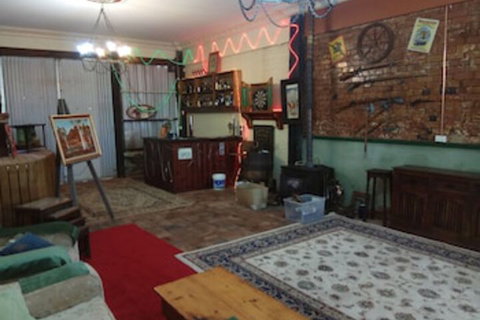 Boulder Lodge - Accommodation China 0