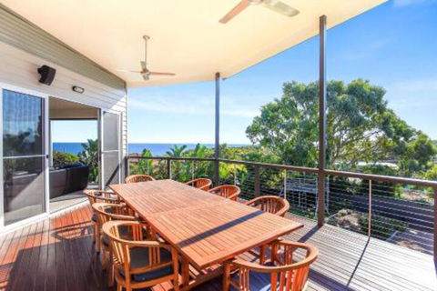 Lavina Luxury Beach House - Accommodation Asia 0