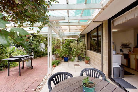 Beach Haven Studio - Accommodation Asia 4