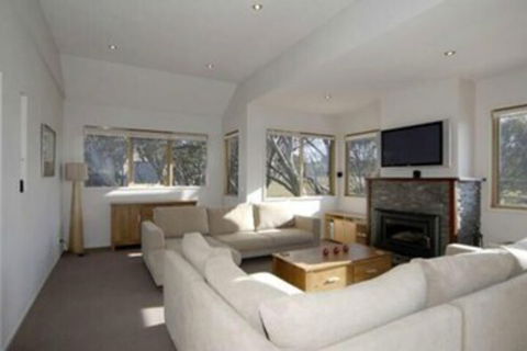 Ski Break - Accommodation Guide 7