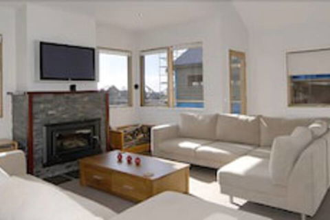 Ski Break - Accommodation Guide 6