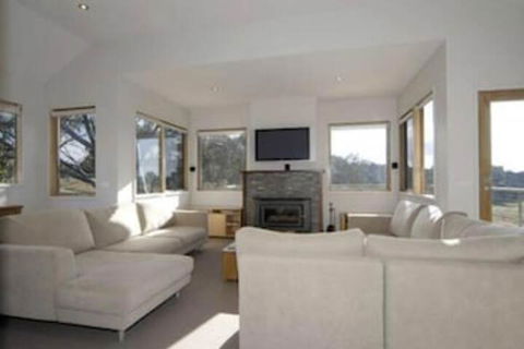 Ski Break - Accommodation Guide 2