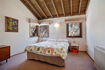 Double Bridges - Accommodation Guide 3