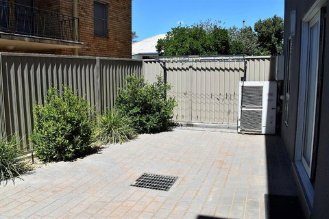 Griffith Prestige Apartments - Accommodation Guide 5