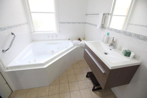 Mt.Martha Guesthouse By The Sea - Accommodation Guide 1