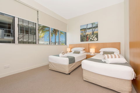 1 Bright Point Apartment 5101 - Accommodation Guide 6
