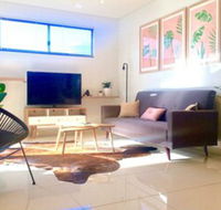 Darwin City Chic Apartment at the KUBE - Accommodation Asia