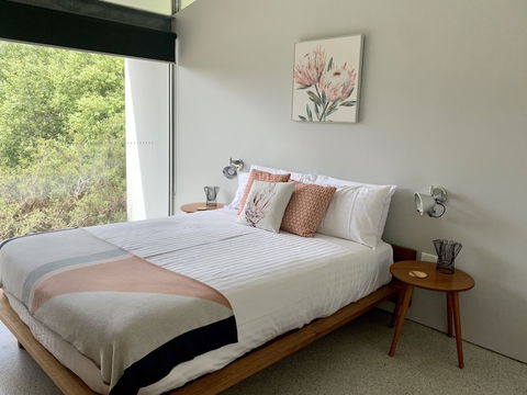 Eaglehawk Pavilions - Accommodation Guide 1