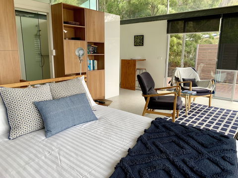 Eaglehawk Pavilions - Accommodation Guide 4