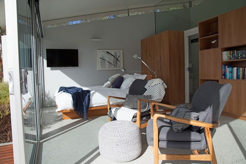Eaglehawk Pavilions - Accommodation Guide 3