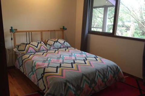 Rye Beach House - Accommodation Guide 6