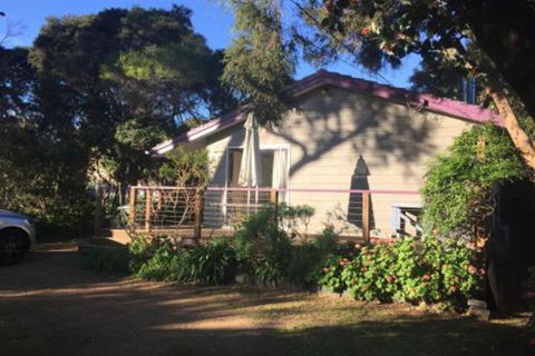 Rye Beach House - Accommodation Guide 3