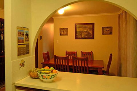 Nulla Nulla Farm Retreat - Accommodation Asia 4