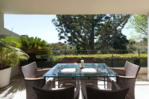 Woollahra Luxury Quiet & Central - Accommodation Guide 3