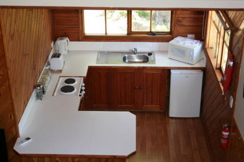 Gaol House Cottages - Accommodation Asia 4